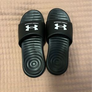 UA new slippers